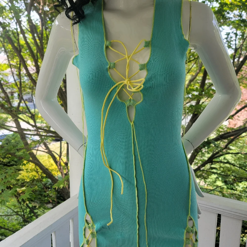 Sleeveless Aqua Lace-Up Bodycon Dress S